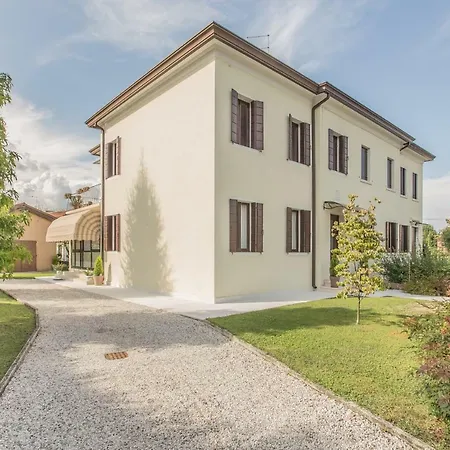 Mirafiore Country House Holiday home
